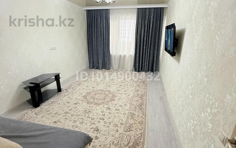 2-бөлмелі пәтер · 48 м² · 1/9 қабат, 13-ш/а. 13б, бағасы: 15 000 ₸ в Актау, 13-й мкр — фото 2