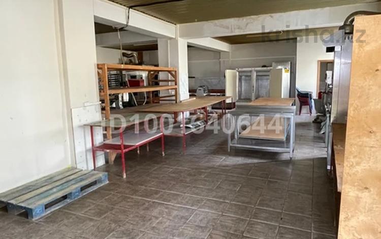 Общепит · 100 м² за 1 млн 〒 в Атырау, мкр Авангард-2 — фото 2