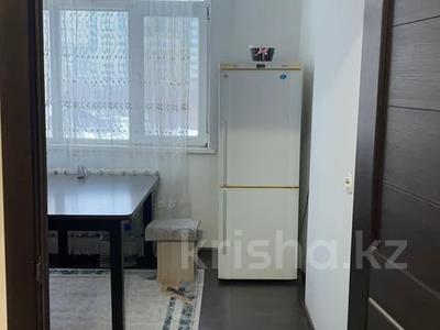 Аренда квартир в Астане: 2-комнатная квартира · 67 м² · 3/9 этаж · помесячно, Женис 43/4 за 200 000 〒 2-комнатная квартира · 67 м² · 3/9 этаж · помесячно, Женис 43/4 за 200 000 〒 в Астане, Сарыарка р-н