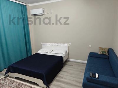 1-комнатная квартира · 50 м² · 2/9 этаж, мкр Нурсая, Абулхайыр хана 51а — Аэропорт, цон, Бином , центр им. Абая за 13 000 〒 в Атырау