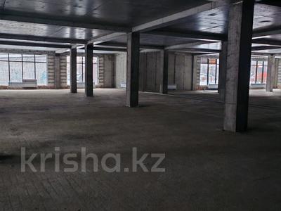 Еркін, кеңселер, дүкендер мен бутиктер, қоймалар, қоғамдық тамақтану орны, сұлулық салондары, монша, қонақ үй және демалыс орындары, медорталықтар мен дәріханалар, білім орталықтары, ойын-сауық · 430 м², бағасы: 215 млн ₸ в Семее