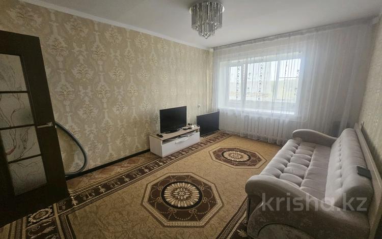 3-комнатная квартира · 63 м² · 5/5 этаж, Кизатова за 20.4 млн ₸ в Петропавловске — фото 2