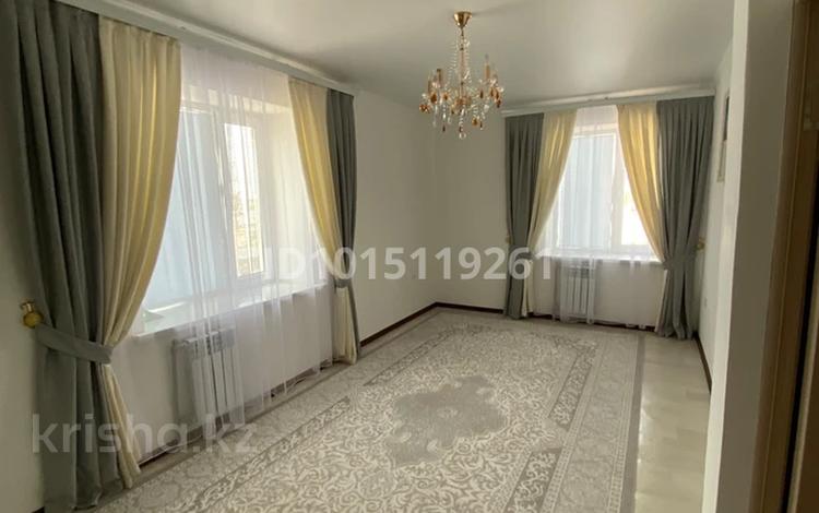 3-бөлмелі пәтер · 62.8 м² · 3/3 қабат, Амангелді иманов 22, бағасы: 20 млн ₸ в  — фото 2