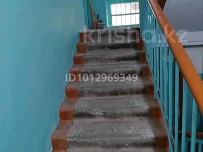 2-бөлмелі пәтер · 54 м² · 3/5 қабат, шернияз 53 — Анвар, бағасы: 15 млн ₸ в Актобе, мкр. Курмыш