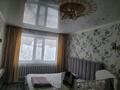 3-бөлмелі пәтер · 62 м² · 1/5 қабат, Майкудук, Майкудук, 16й микрорайон — Рядом супер маркет-Реал, парк, магазины есть, парехмахерская, бағасы: 17 млн ₸ в Караганде, Алихана Бокейханова р-н — фото 2