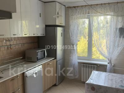 4-бөлмелі пәтер · 82 м² · 3/5 қабат, Джамбула 194 — Джамбула-Жарокова, бағасы: 75 млн ₸ в Алматы, Алмалинский р-н