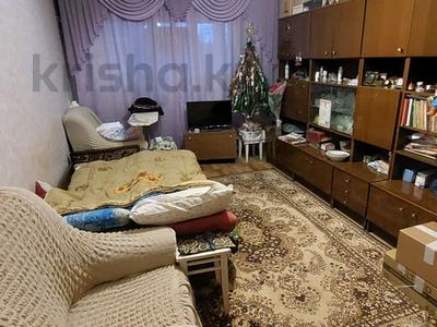 1-комнатная квартира, 28 м², 3/5 этаж, айманова за 10 млн 〒 в Павлодаре