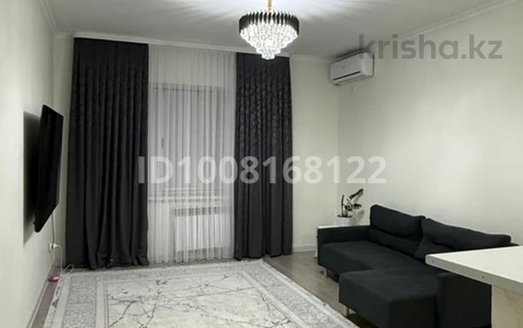 2-бөлмелі пәтер · 60 м² · 1/3 қабат, Нұрсая ш/а., Абулхайр хана 17 б — Дома ворлей парсонс, рядом с ЖК Талан, бағасы: 29 млн ₸ в Атырау, мкр Нурсая — фото 2