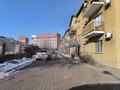 2-бөлмелі пәтер · 60 м² · 1/3 қабат, Нұрсая ш/а., Абулхайр хана 17 б — Дома ворлей парсонс, рядом с ЖК Талан, бағасы: 29 млн ₸ в Атырау, мкр Нурсая — фото 12