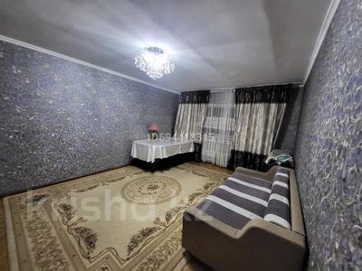 Продажа квартир в Жетысу обл.: 2-комнатная квартира · 55.3 м² · 1/4 этаж, Жансугурова 226 — Рядом находится Политехнический колледж, Мед колледж, Спорт школа, Музыкальная Школа за 15.5 млн 〒 2-комнатная квартира · 55.3 м² · 1/4 этаж, Жансугурова 226 — Рядом находится Политехнический колледж, Мед колледж, Спорт школа, Музыкальная Школа за 15.5 млн 〒 в Талдыкоргане, мкр Жетысу
