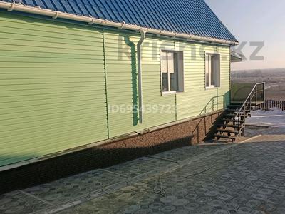 Жер үй мен саяжайлар в Костанайской обл.: Жеке үй · 5 бөлме · 140 м² · 4 сот., Ключевая 40, бағасы: 30 млн 〒 Жеке үй · 5 бөлме · 140 м² · 4 сот., Ключевая 40, бағасы: 30 млн 〒 в Костанае