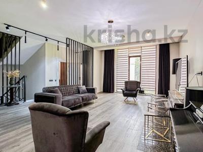6-комнатная квартира · 400 м² · 2/4 этаж, мкр Горный Гигант 2 — Жамакаева за 2.2 млн ₸ в Алматы, Медеуский р-н