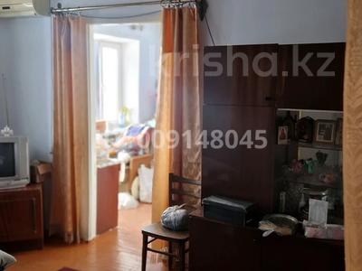 2-комнатная квартира · 45.1 м² · 5/5 этаж, 3-й мкр жидебай батыра 7 — 17 школа за 9 млн ₸ в Балхаше