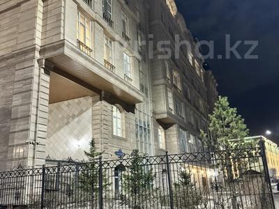 3-бөлмелі пәтер · 163 м² · 5/6 қабат, Кыз Жибек 38/1 — Район школы #79, школы QSI, бағасы: 120 млн ₸ в Астане, Нура р-н