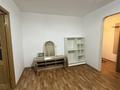 2-комнатная квартира · 42 м² · 3/3 этаж, мкр Центральный, Махамбета 103 — Гурьевская за 135 000 ₸ в Атырау — фото 2