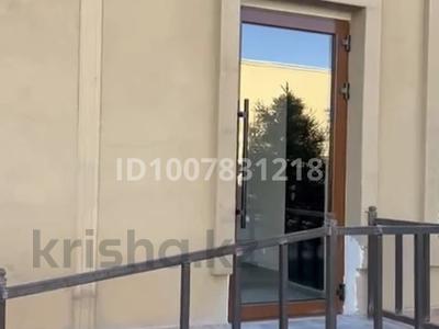 Офисы, магазины и бутики, салоны красоты, медцентры и аптеки, образование, кабинеты и рабочие места, студии · 20 м² за 300 000 〒 в Туркестане