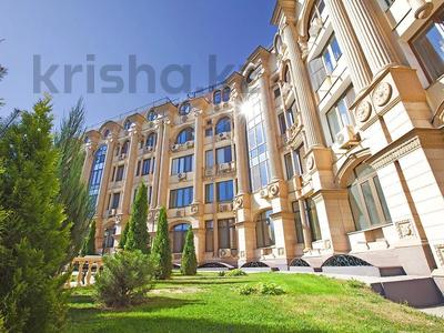 3-комнатная квартира · 200 м² · 2/5 этаж, Омарова 27 за 1.2 млн 〒 в Алматы, Медеуский р-н