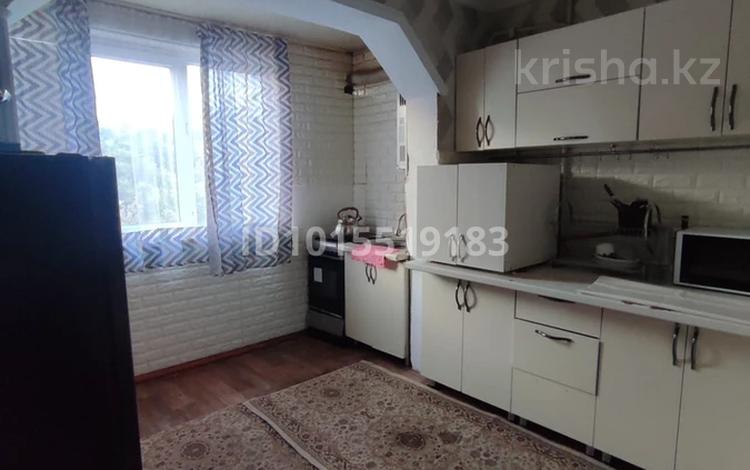 3-бөлмелі пәтер · 70 м² · 3/5 қабат, Восток 13, бағасы: 21 млн ₸ в Шымкенте, Аль-Фарабийский р-н — фото 2