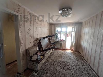 2-бөлмелі пәтер · 41.3 м², Толе би 43 — Напротив центр. стадиона, бағасы: 16.9 млн ₸ в Таразе