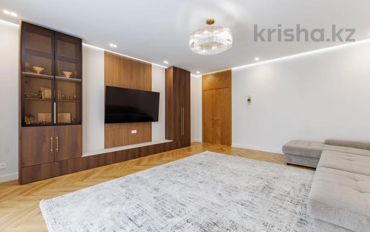 3-бөлмелі пәтер · 127 м² · 6/9 қабат, Кунаева 5 — Кунаева, бағасы: 168 млн ₸ в Астане, Есильский р-н — фото 2