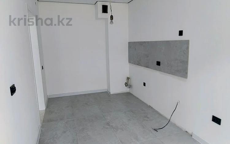 2-бөлмелі пәтер · 37 м² · 1/9 қабат, Шұғыла ш/а., Райымбека — Райымбека, ул Алатау, бағасы: 24 млн ₸ в Алматы, Наурызбайский р-н — фото 8
