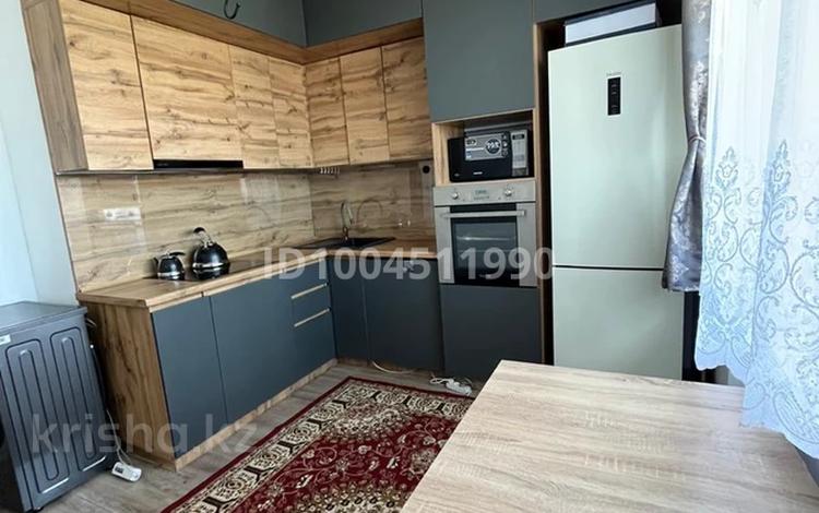 3-комнатная квартира · 70.4 м² · 11/12 этаж, Кошкарбаева 1140 — Апорта за 300 000 ₸ в  — фото 2