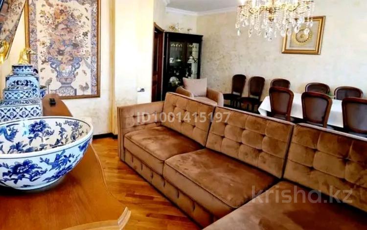 3-бөлмелі пәтер · 126 м² · 6/17 қабат, Навои 208 — Торайгырова, бағасы: 115 млн ₸ в Алматы, Бостандыкский р-н — фото 2