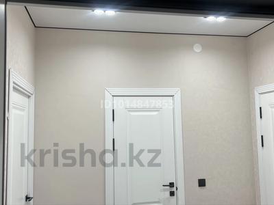 2-бөлмелі пәтер · 65 м² · 8/9 қабат, Самал-3 ш/а., Тулеметова 20 А, бағасы: 200 000 ₸ в Шымкенте, Абайский р-н