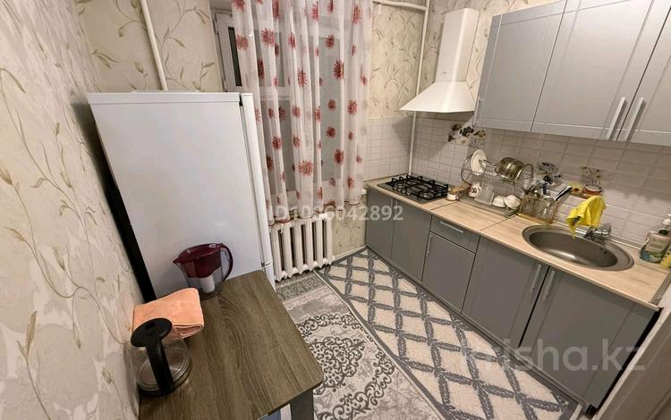 1-комнатная квартира · 30 м² · 2/5 этаж, мкр Казахфильм 17 за 32 млн ₸ в Алматы, Бостандыкский р-н — фото 2