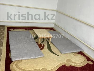 1 комната · 55 м², Әділет — Үлкен жолға жап жақын бесінші үй асфальт көше за 40 000 ₸ в Баскудуке