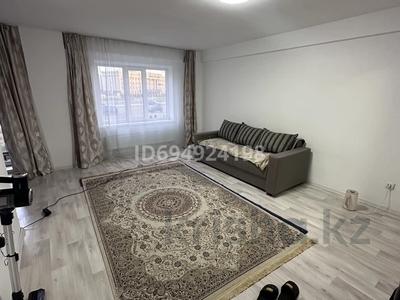Продажа квартир в Карагандинской обл.: 1-комнатная квартира · 37 м² · 1/24 этаж, Бауыржан Момышұлы 26/2 за 15.5 млн 〒 1-комнатная квартира · 37 м² · 1/24 этаж, Бауыржан Момышұлы 26/2 за 15.5 млн 〒 в Караганде