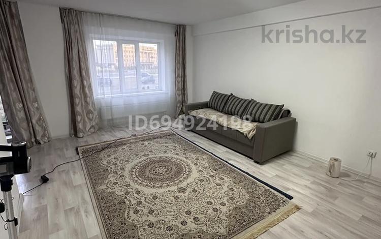1-комнатная квартира · 37 м² · 1/24 этаж, Бауыржан Момышұлы 26/2 за 15.5 млн ₸ в Караганде — фото 2
