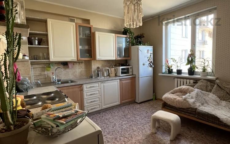 2-комнатная квартира · 69.5 м² · 6/9 этаж, Женис 5/1 за 40.5 млн ₸ в Астане, Сарыарка р-н — фото 2
