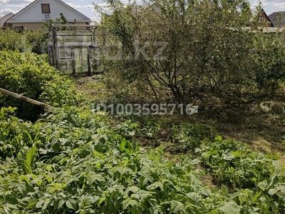 Жер үй мен саяжайлар в Костанайской обл.: Жеке үй · 4 бөлме · 117 м² · 8 сот., Микрорайон Восточный, Ул. Мкр-н Восточный — Ауэзова, бағасы: 29 млн 〒 Жеке үй · 4 бөлме · 117 м² · 8 сот., Микрорайон Восточный, Ул. Мкр-н Восточный — Ауэзова, бағасы: 29 млн 〒 в Костанае