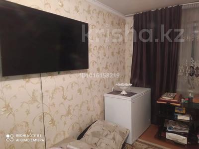 1-комнатная квартира · 35 м² · 3/5 этаж, Майкудук, 15й микрорайон 2 за 7 млн ₸ в Караганде, Алихана Бокейханова р-н