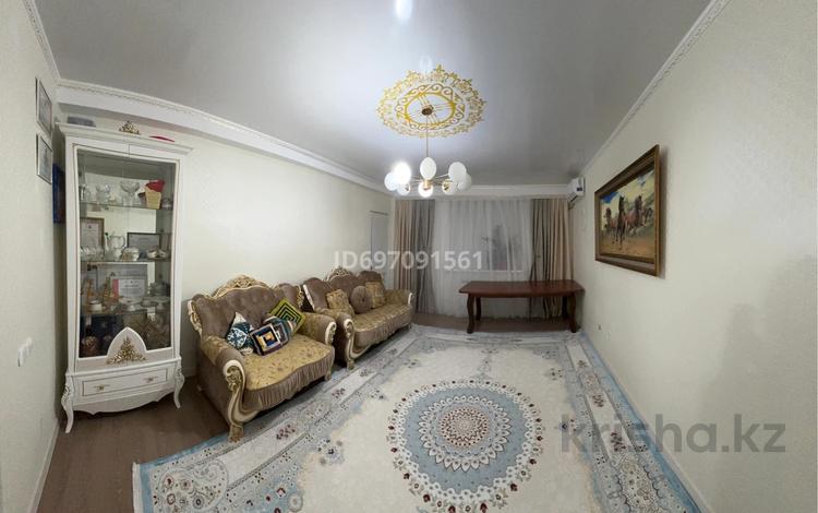 3-бөлмелі пәтер · 80.5 м² · 2/9 қабат, Нұрсая ш/а., ТаумушЖумагалиева — Таумуш Жумагалиев, бағасы: 33 млн ₸ в Атырау, мкр Нурсая — фото 2