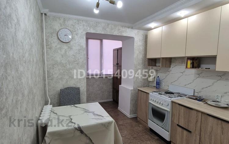 2-бөлмелі пәтер · 51 м² · 1/5 қабат, первомайская 30а, бағасы: 25 млн ₸ в Семее — фото 2