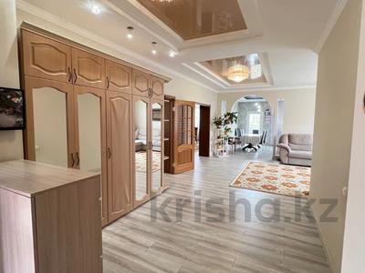 Отдельный дом · 7 комнат · 418.4 м² · 12 сот., А.П. Чехова 159 за 185 млн 〒 в Костанае
