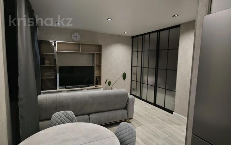 1-комнатная квартира · 35 м² · 4/5 этаж, 4 мкр — Супермаркет Казахстан, гастроном за 17 000 〒 в Риддере — фото 2