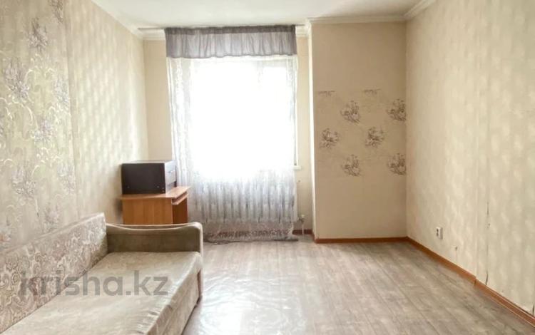1-комнатная квартира · 41.5 м² · 8/18 этаж, мкр Шубар, сарайшык за 19.8 млн ₸ в Астане, Есильский р-н — фото 2