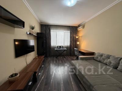 1-комнатная квартира · 40 м² · 3/9 этаж, Толе би 210 — Радостовца за 270 000 ₸ в Алматы, Алмалинский р-н