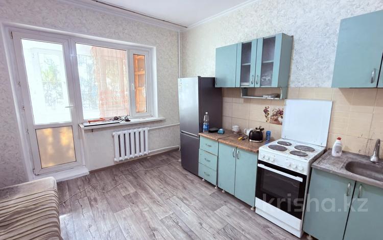 1-комнатная квартира · 42 м² · 1/5 этаж, мкр Айнабулак-4 167 за 24.8 млн ₸ в Алматы, Жетысуский р-н — фото 2