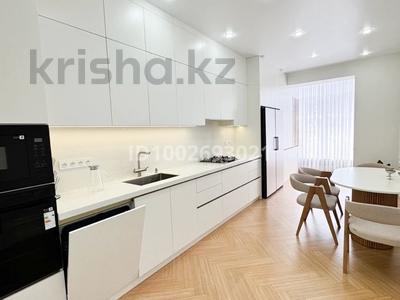 Продажа квартир в Мангистауской обл.: 3-комнатная квартира · 112.7 м² · 7/7 этаж, 20-й мкр, Мкрн 20 5 за 53.9 млн 〒 3-комнатная квартира · 112.7 м² · 7/7 этаж, 20-й мкр, Мкрн 20 5 за 53.9 млн 〒 в Актау