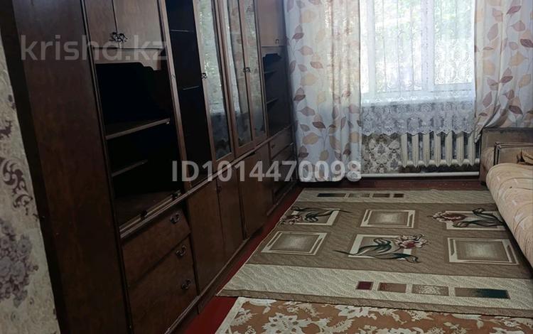 2-комнатная квартира · 40 м² · 1/2 этаж, мкр Тастак-2, Н.Данченко 10 — Райымбека Тлендиева за 220 000 ₸ в Алматы, Алмалинский р-н — фото 2