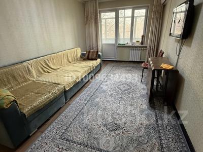 3-комнатная квартира · 67 м² · 3/5 этаж, Наурызбай батыра 24 — Наурызбай батыра - Макатаева за 400 000 ₸ в Алматы, Алмалинский р-н