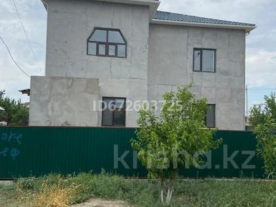 Жеке үй · 6 бөлме · 300 м² · 10 жүзд., Мкр Ардагер, Айтуар би 18а — Мкр ардагер, бағасы: 70 млн ₸ в Атырау