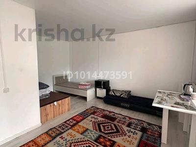 Дом · 3 комнаты · 75 м², Топоркова 119 за 25 000 ₸ в 