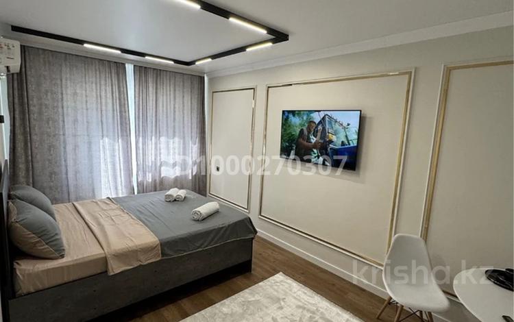 1-бөлмелі пәтер · 34 м² · 6/9 қабат, Карасай батыра 326 — Толе би, бағасы: 2 500 〒 в Алматы, Алмалинский р-н — фото 15