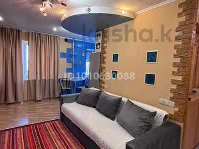 2-комнатная квартира · 52 м², мкр Коктем-1, Темириязва 73 15 — Темириязва әуезов за 20 000 〒 в Алматы, Бостандыкский р-н