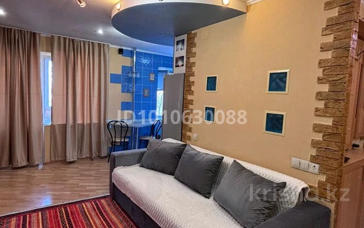 2-бөлмелі пәтер · 52 м², Көктем-1 ш/а., Темириязва 73 15 — Темириязва әуезов, бағасы: 25 000 ₸ в Алматы, Бостандыкский р-н — фото 2